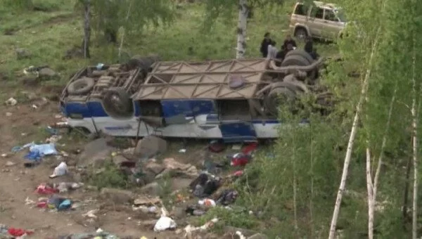 Водитель разбившегося в Забайкалье автобуса с паломниками скончался утром 13 июня