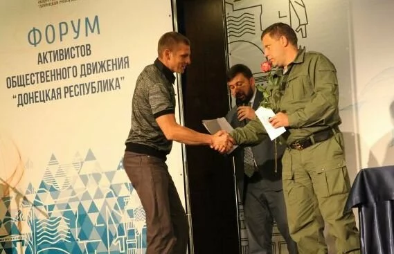 Захарченко хочет принести «Донецкую Республику» на всю Донетчину
