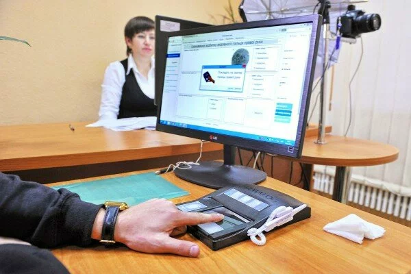 Банки могут обязать к сбору биометрических данных россиян