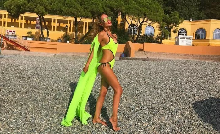 Анна Калашникова призналась, зачем ходила голышом по общественному пляжу