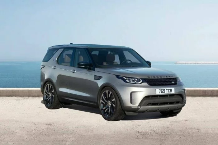 Новый Land Rover Discovery смог провезти 100-метровый автопоезд 16 км
