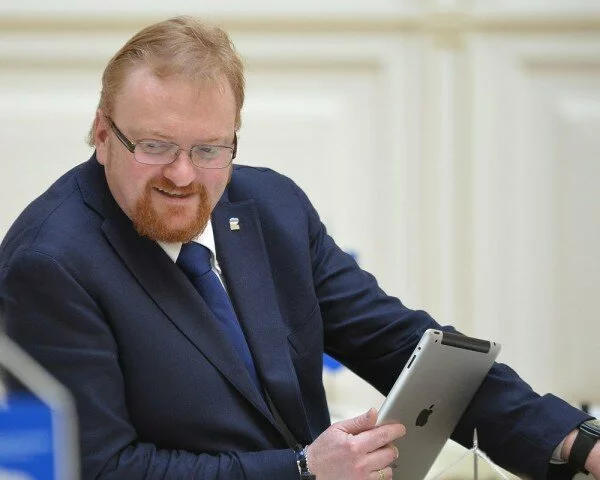 Милонов VS Соколовский: Депутат вызвал блогера на баттл