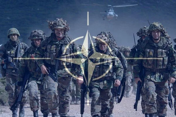 НАТО создаст два новых подразделения для противодействия РФ