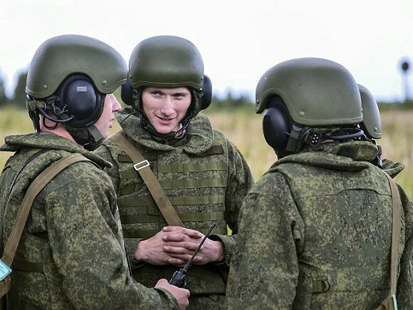 После учений Запад-2017 в Беларуссии остались еще около 6000 военных РФ