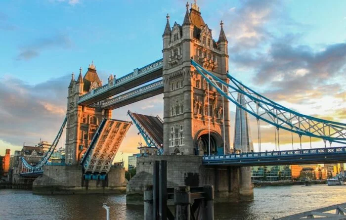 Британка решила продать свой дом за $3 в центре Лондона
