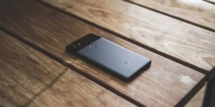 Эксперты оценили ремонтопригодность Google Pixel 2 XL