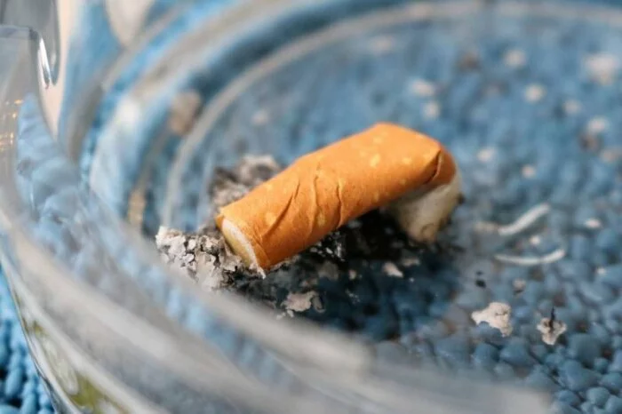 Ученые: Курение по утрам повышает риск развития рака легких