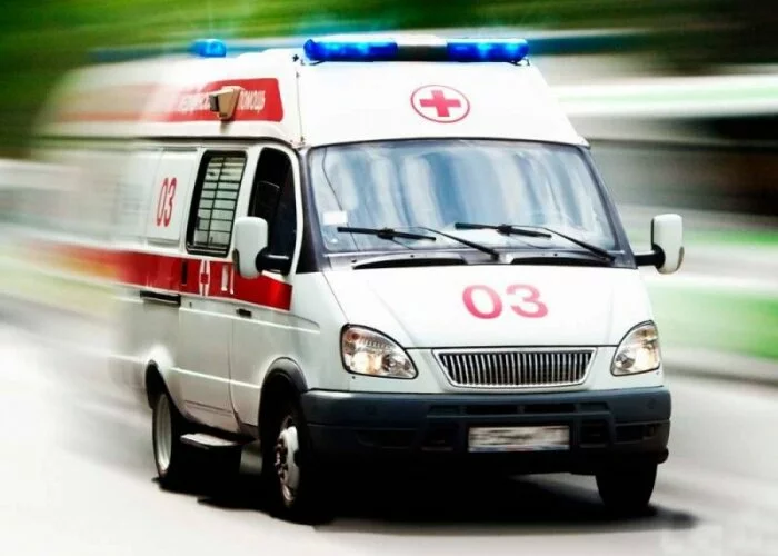 В Липецке 55-летний мужчина выпал с третьего этажа