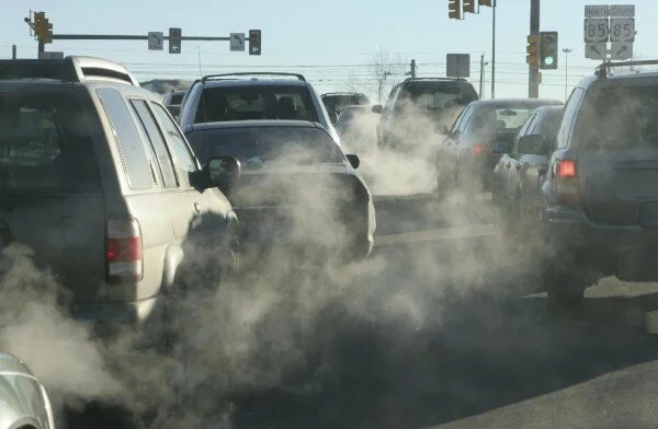 В Челябинске из-за смога планируют уменьшить движение автомобилей