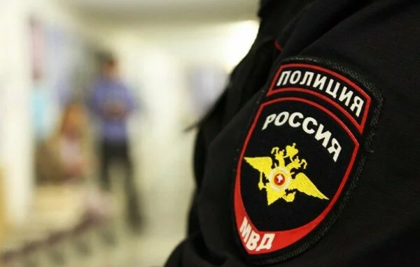 В Москве у мужчины похитили два баллона «веселящего» газа