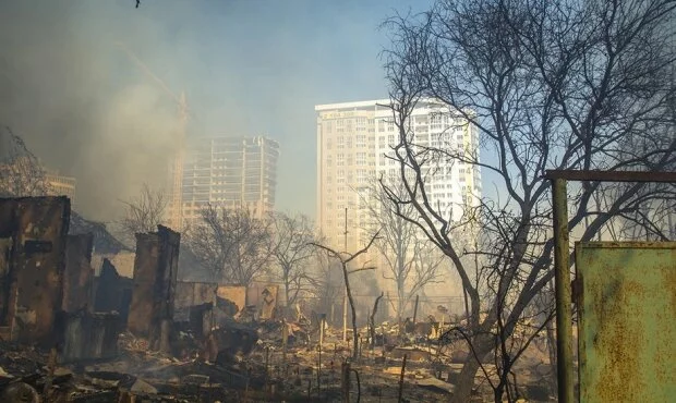 Власти Ростова запретили гражданам строить новые дома на месте сгоревших