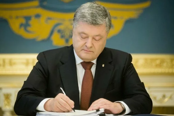 Порошенко решил провести заседание комитета президентов Украины и Польши
