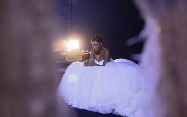 Серена Уильямс опубликовала в Instagram фото свадебного платья