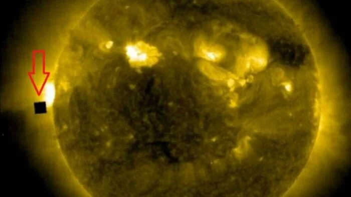 Исследователи снова обнаружили возле Солнца НЛО