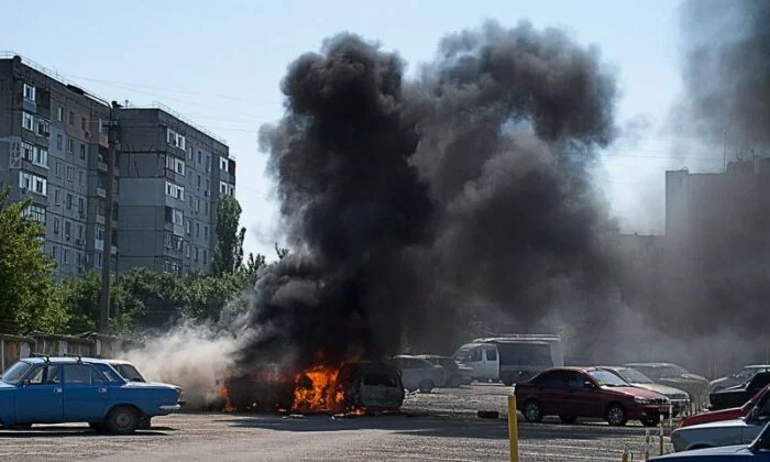 В центре Луганска прогремел взрыв, есть пострадавшие
