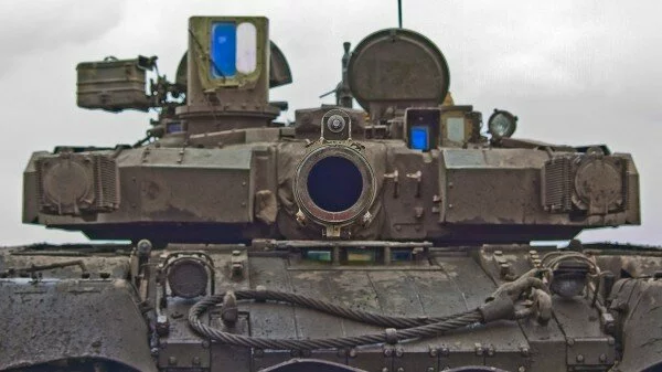 Украинский танковый батальон в 2018 году перевооружат на модернизированный Т-80 УД