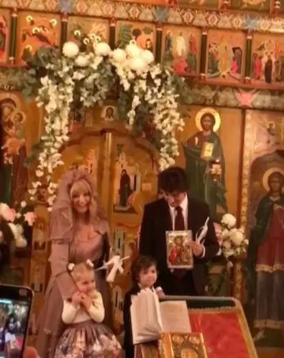 В Сети появились фото с таинства венчания Максима Галкина и Аллы Пугачевой